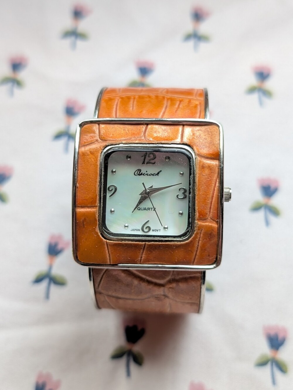 vintage retro 90s Osirock orange tanned leather silver analog cuff wrist watch